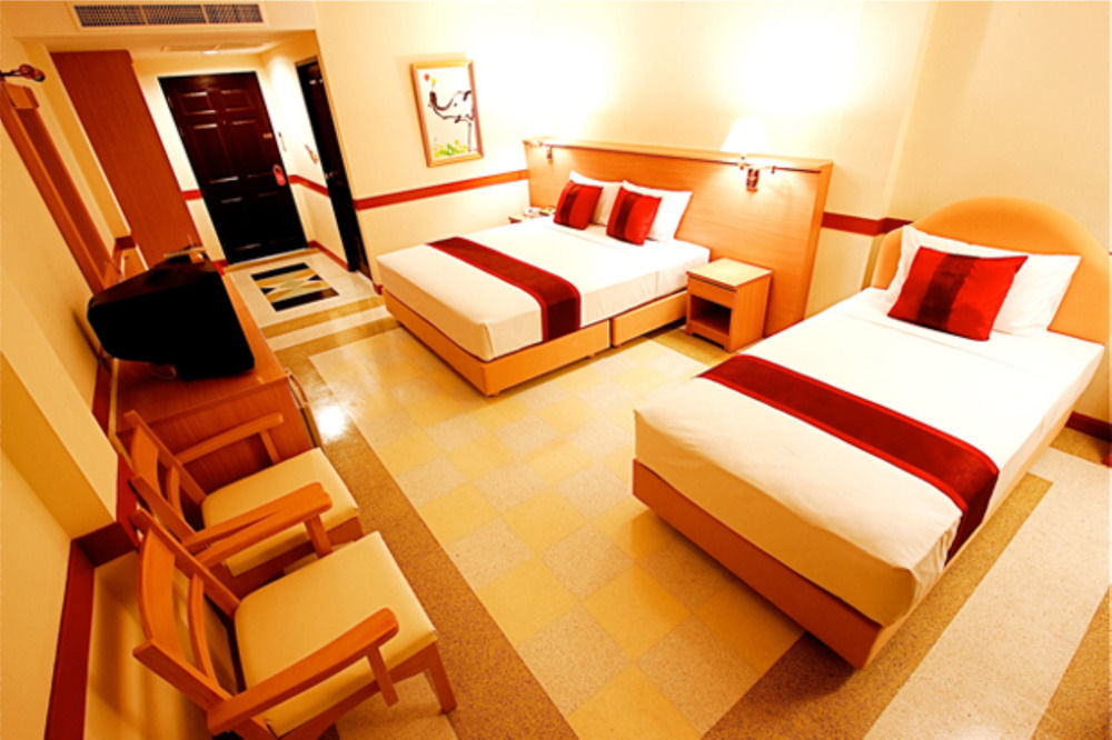 The Ecotel Bangkok Esterno foto