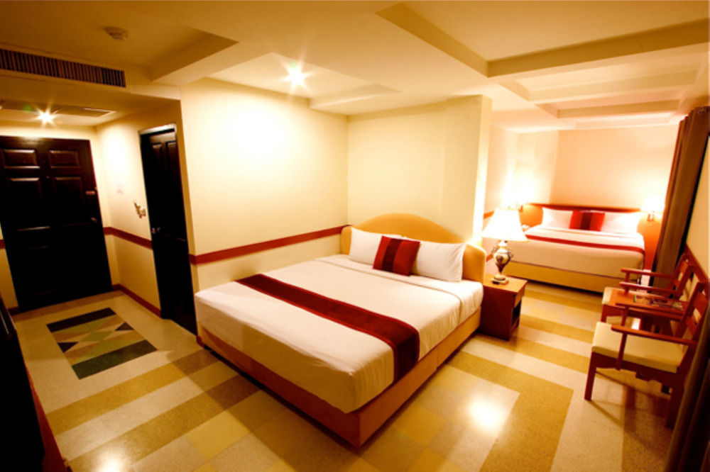The Ecotel Bangkok Esterno foto